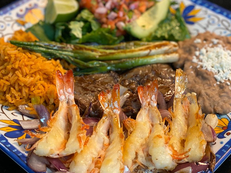 El Ázteca food
